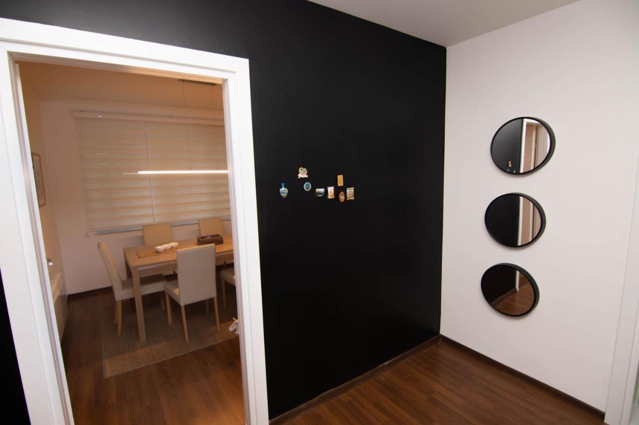 Alen Apartment Old Town - Free Parking Sarajevo Exterior photo